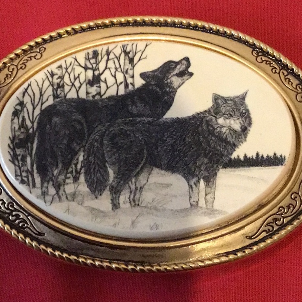 Oval Barlow Vintage Wolves Howling Belt Buckle ⭐️ Made in USA 🇺🇸 Gold Tone Metal